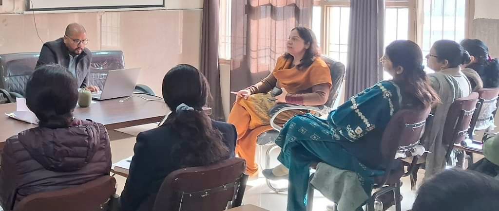ਸਿਹਤ ਵਿਭਾਗ ਸਵਾਈਨ ਫਲੂ ਦੀ ਬਿਮਾਰੀ ਨਾਲ ਨਜਿੱਠਣ ਲਈ ਪੂਰੀ ਤਰ੍ਹਾਂ ਨਾਲ ਚੌਕਸ -ਸਿਵਲ ਸਰਜਨ ਡਾ ਜਸਪ੍ਰੀਤ ਕੌਰ
